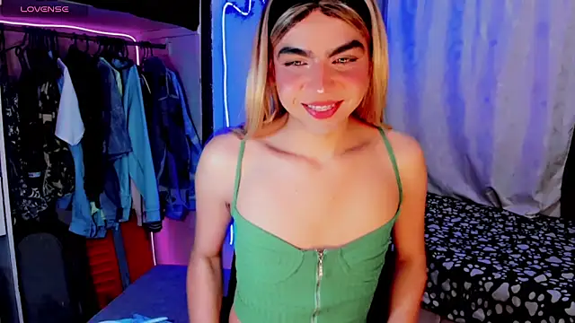 Xyara_lv webcam