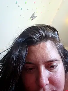 PinkNailsLive webcam