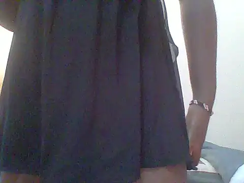 pinky-lip webcam
