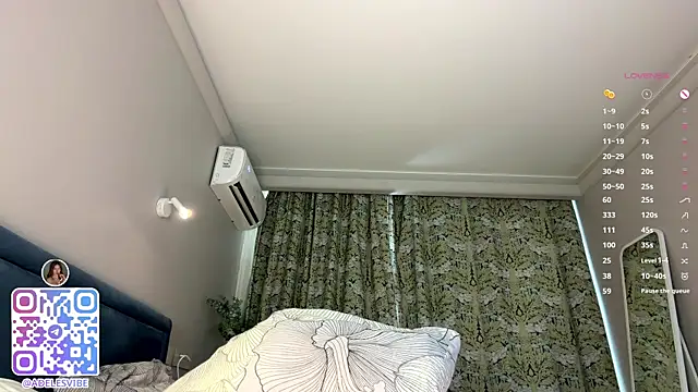 adeles_vibes's live room