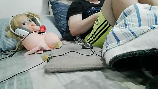 messi_syssy live cam on StripChat