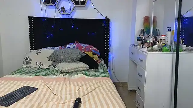charlotte_077 webcam
