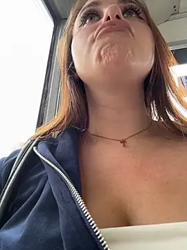 KiraSunshine webcam