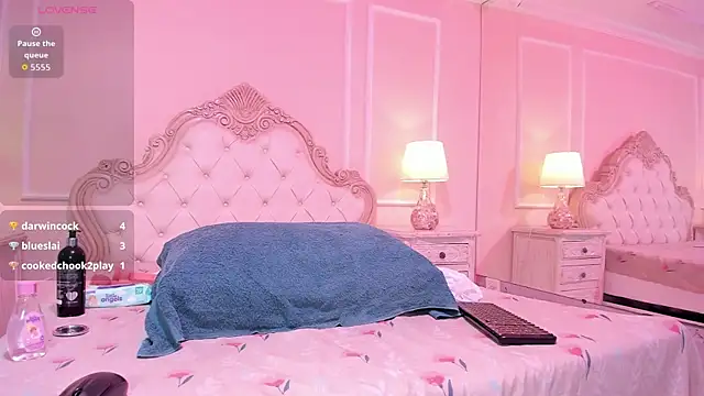 ElaineLaurent webcam