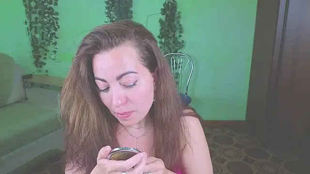 Zoe_Zephyr webcam