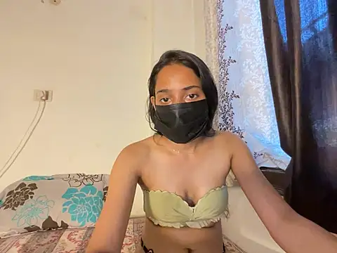 hy_selahh (F teen) - open boobs