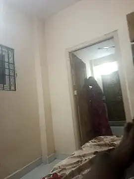 priya380 webcam