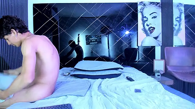 Adrian_Wolf webcam