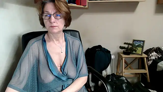 katemodel webcam