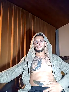 sebastian_horny webcam