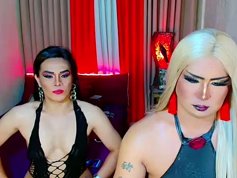 Wildest_Slave_Huntress webcam