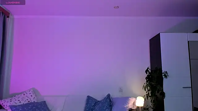 Lilit_Dream live sex cam