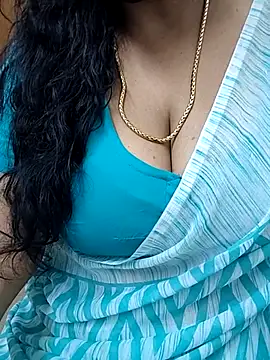 Reshma-09 webcam