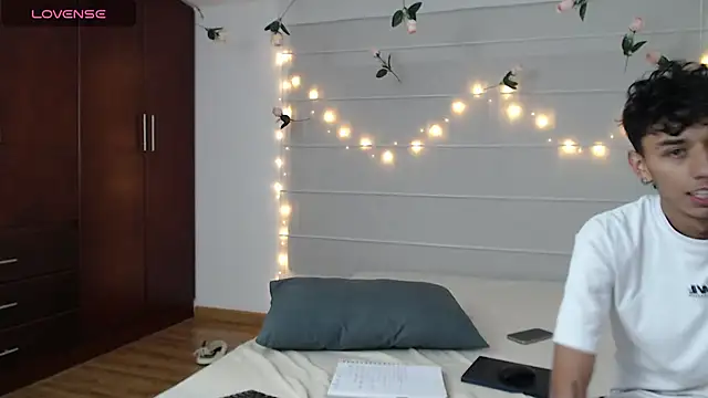 Sarabubbie webcam