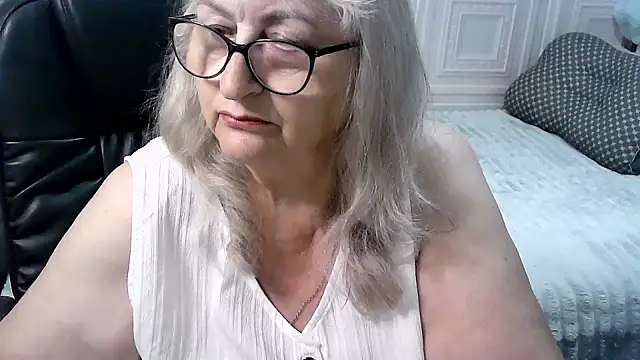 LolkaAlyss webcam