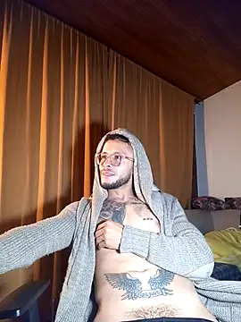 sebastian_horny webcam