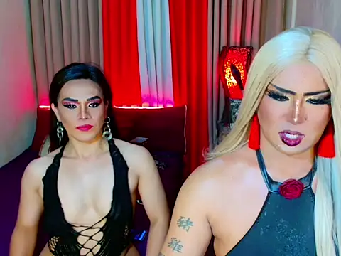Wildest_Slave_Huntress webcam