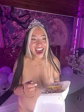 ManuelaVeeleez webcam