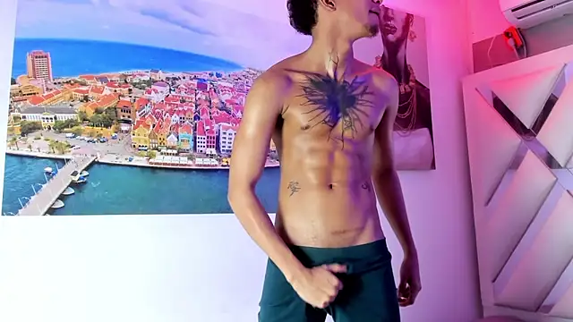 kai_storm77 webcam