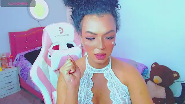 Tanedra_collings webcam