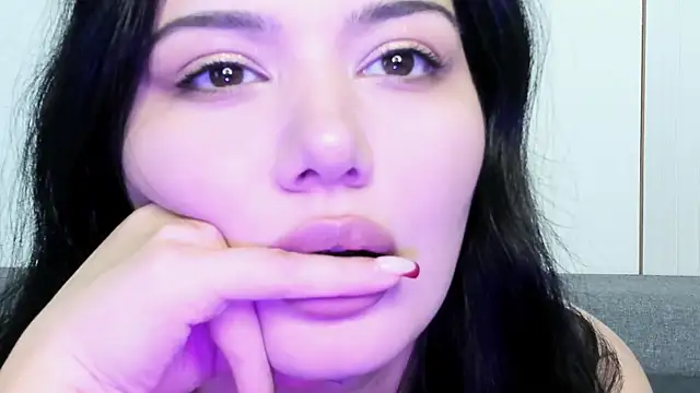 Dark_Moni webcam