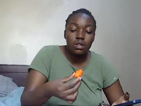Sexy-suzy webcam