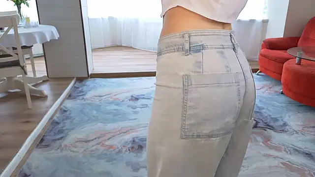 DanikaGudinas webcam