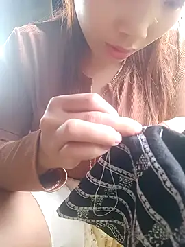 __KhanhLinh__ live cam on StripChat