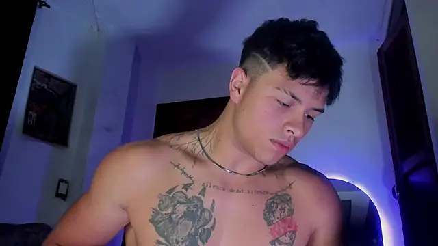 Dominic_Biker__ webcam