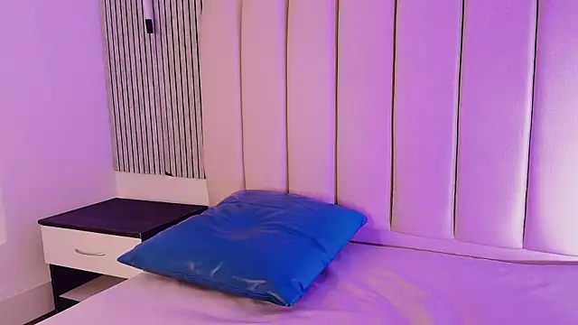 lian_cameron webcam