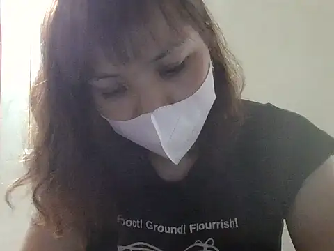 Angela-Eira webcam