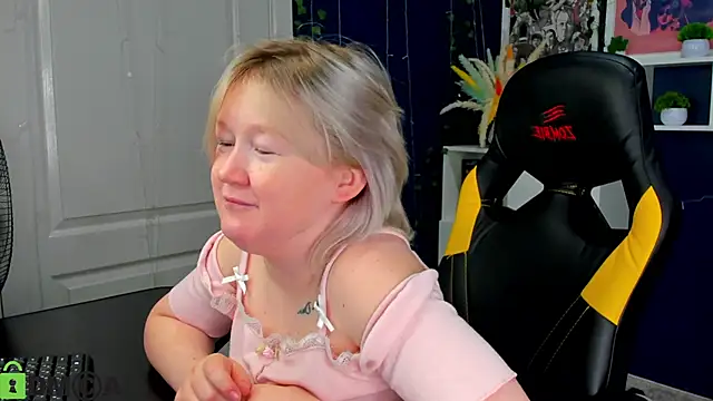 Sara_Robinson webcam