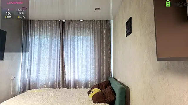 Tanita_Moon_007 webcam