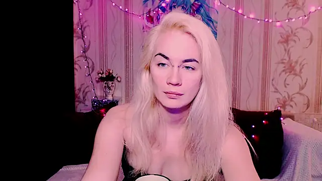 xxxcharismaaa webcam