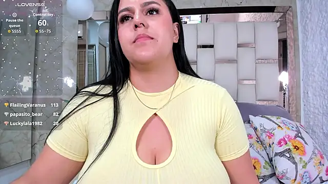 katleya_lewiis webcam