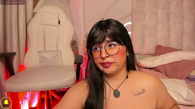 sunshine_maddy webcam