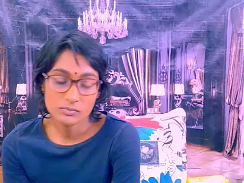 IndianRebel4u2Luv webcam