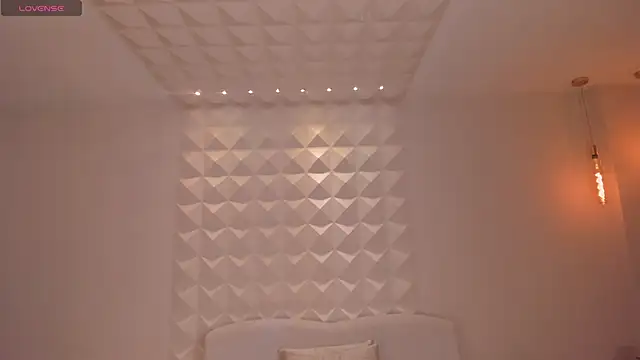 BellaConnorX webcam