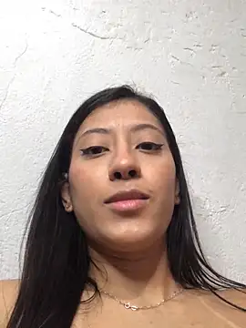 Watch casalnovo8 live on EroticFlix - High definition streams