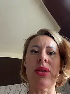 Watch Tania201243 live on EroticFlix - High definition streams