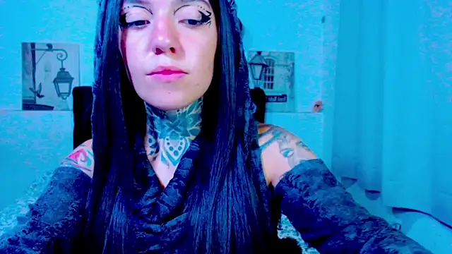 LannieGonzales webcam