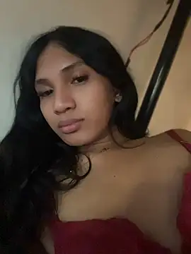 slutty_aki webcam