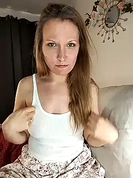 Watch Candy_Cougar live on EroticFlix - High definition streams