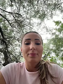 Watch Wonder_Kari live on EroticFlix - High definition streams