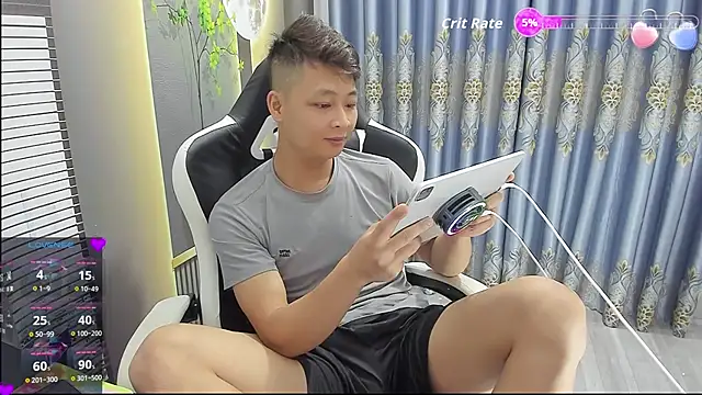 Naughty___asian webcam