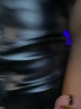 cami_ortiz__ webcam