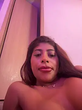Watch canela_10 live on EroticFlix - High definition streams