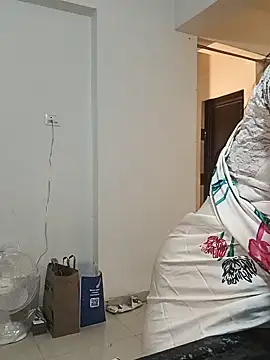 DIRTYSECRET_QUEEN_07 webcam