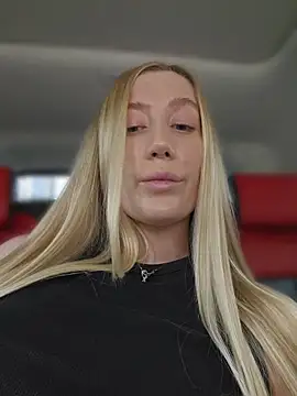 Watch SvetLive live on EroticFlix - High definition streams