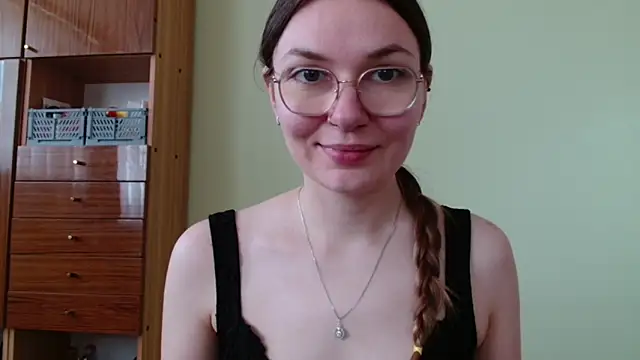 LooveELLYx webcam